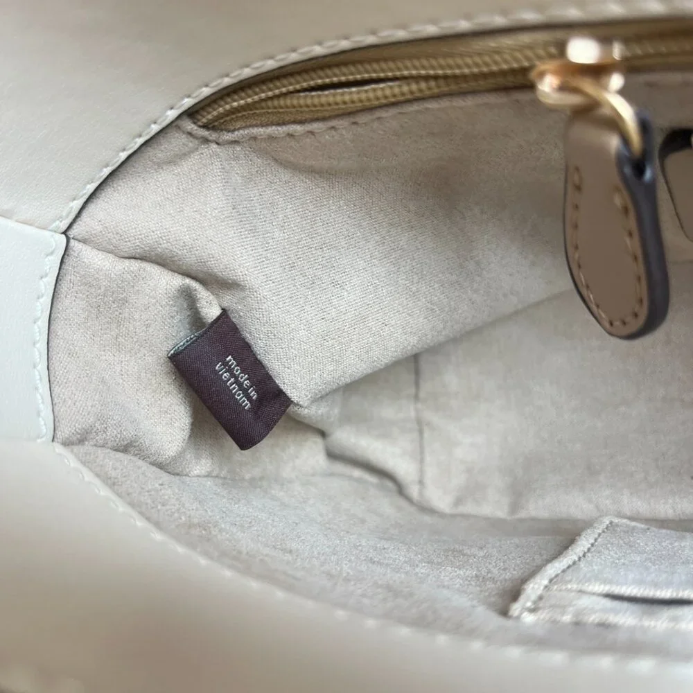 Coach Women's Underarm Bag - Picture 6 of 9